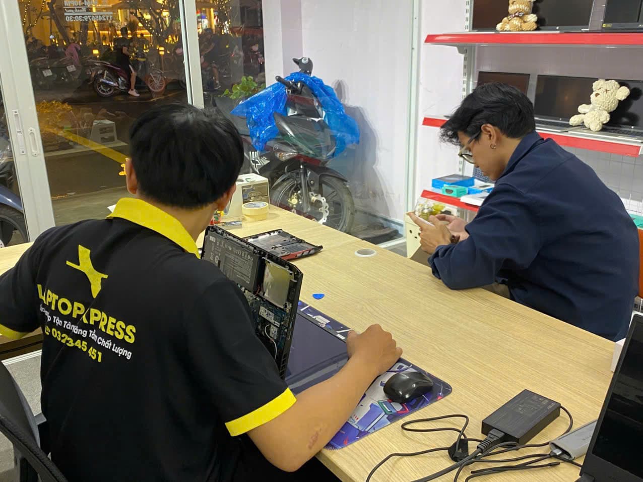 Quy Trình Sửa Chữa Laptop Lấy Liền Tại Laptop XPress Thủ Đức