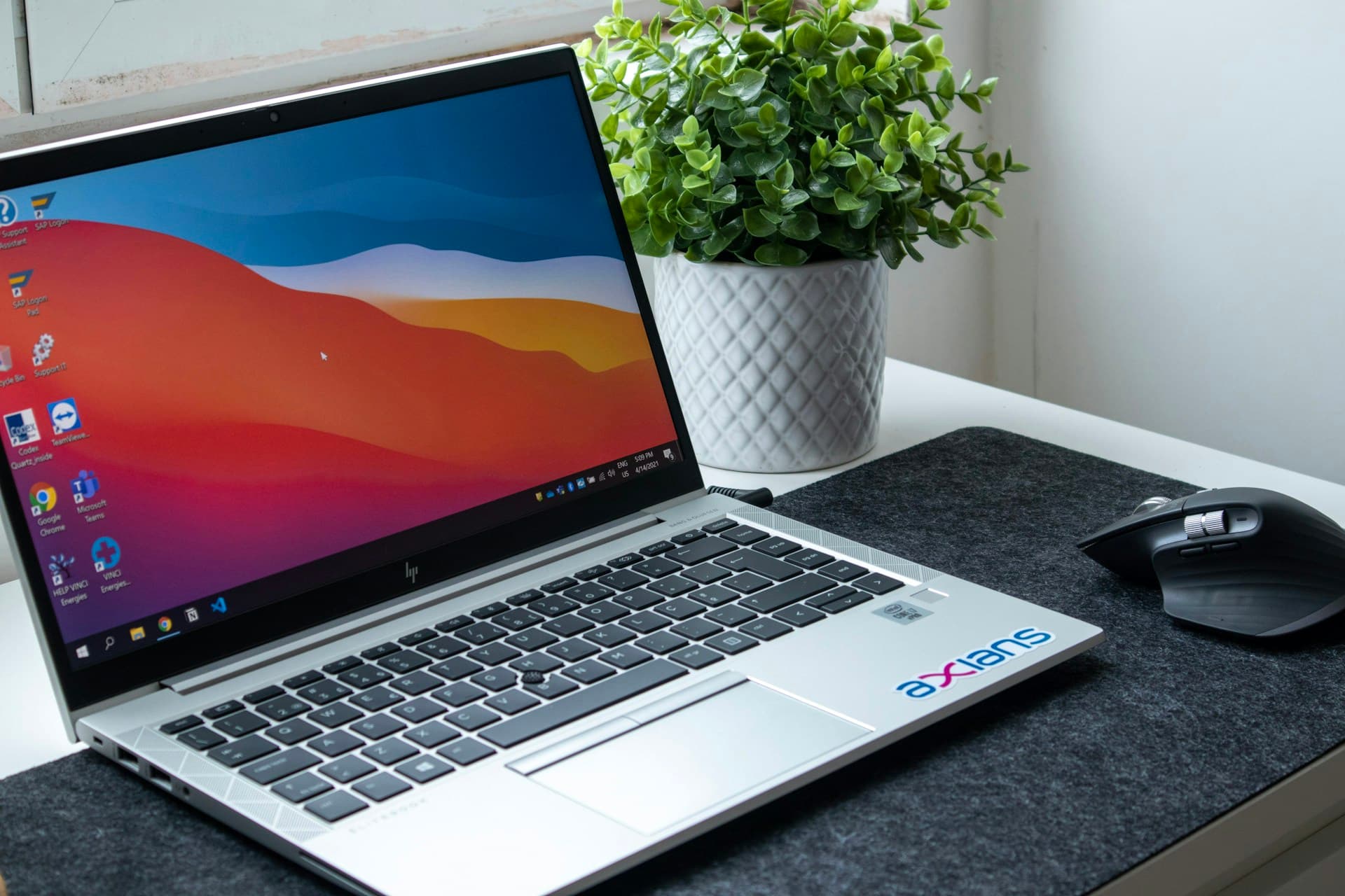 Laptop Asus VivoBook 15 | Core i5-1335U | 8GB | 512GB SSD ảnh 2