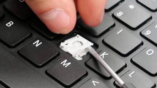 Thay Bàn Phím Laptop Toshiba