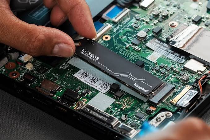 Thay / Nâng Cấp SSD Laptop Acer