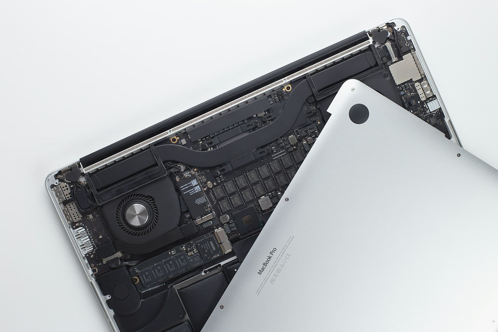 Thay Màn Hình Laptop Dell 14 inch FHD