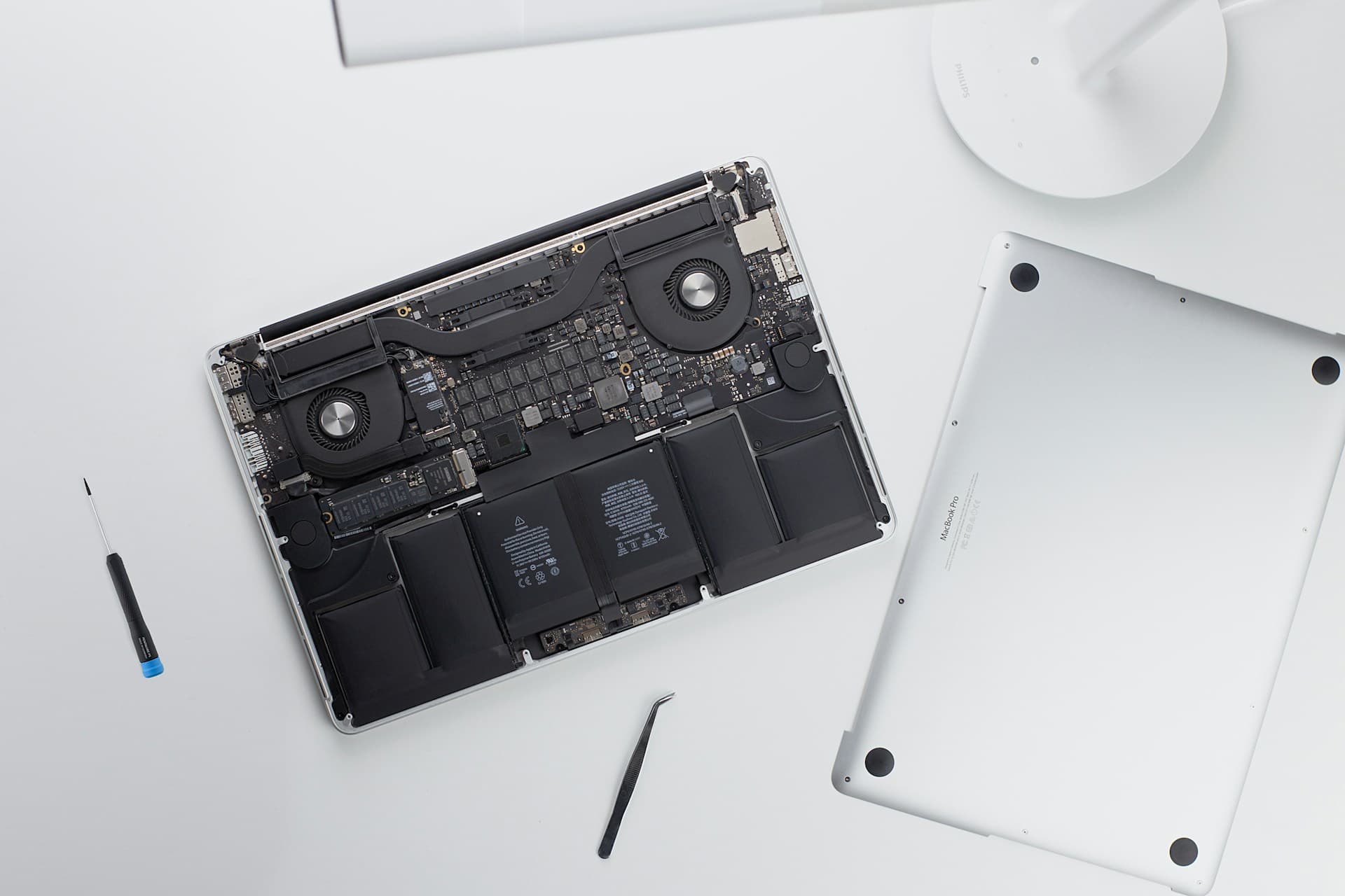 Thay Màn Hình Laptop Lenovo 14 inch FHD