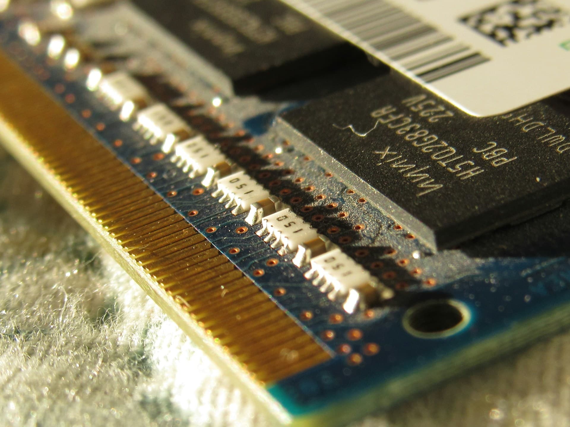 Nâng Cấp RAM 32GB (DDR4/DDR5)