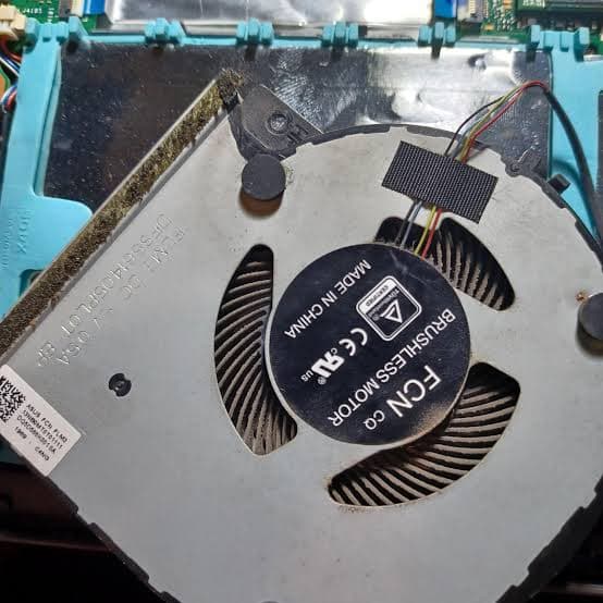 Thay Quạt Tản Nhiệt Laptop HP