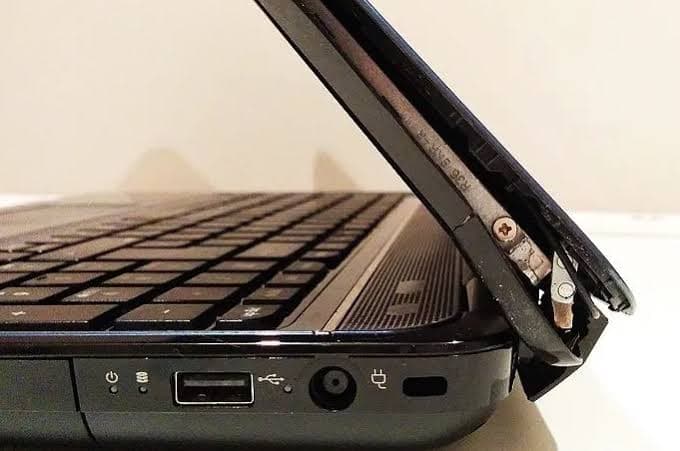 Sửa Bản Lề Laptop HP