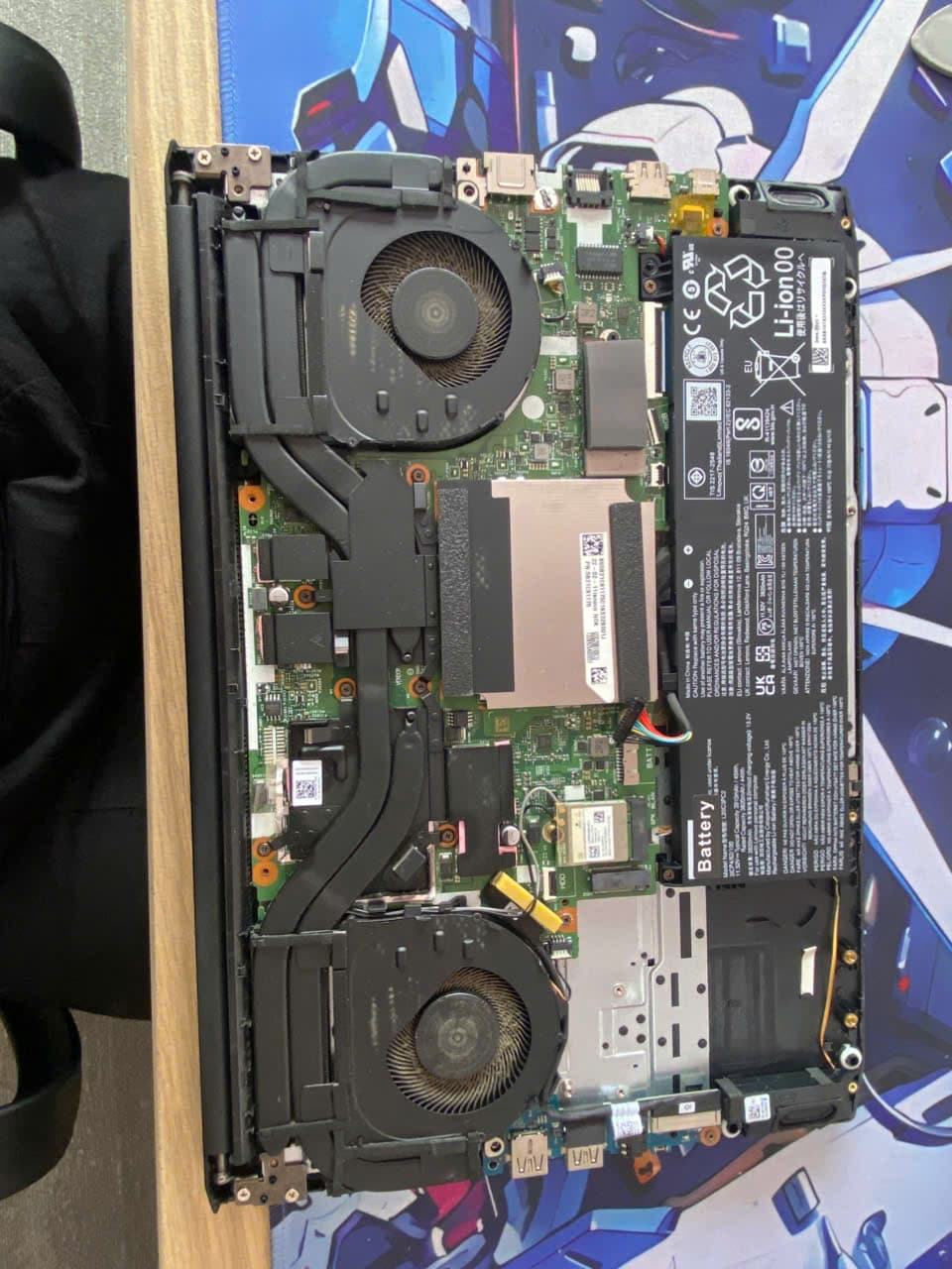 Thay Pin Laptop MSI